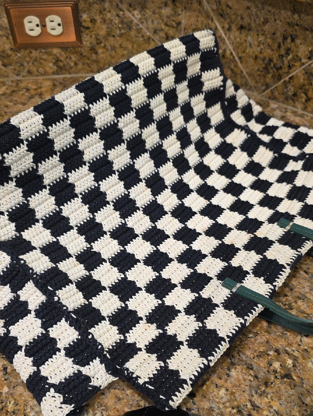 Clare V Summer Simple Tote - Picture 6 of 16